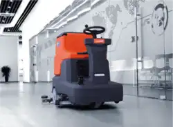 Ride-on Scrubber - NR810